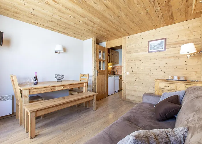 In Out Avec Balcon & Ambiance Cosy - 아파트